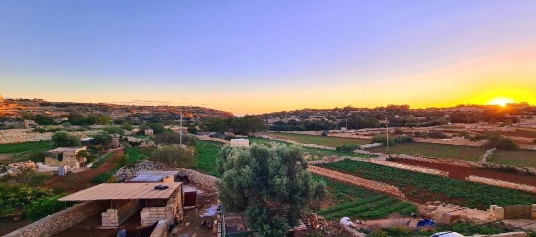 Valley View Qrendi Luaran gambar